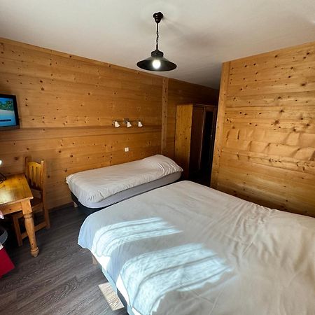 Le Schuss Hotel Châtel Kültér fotó
