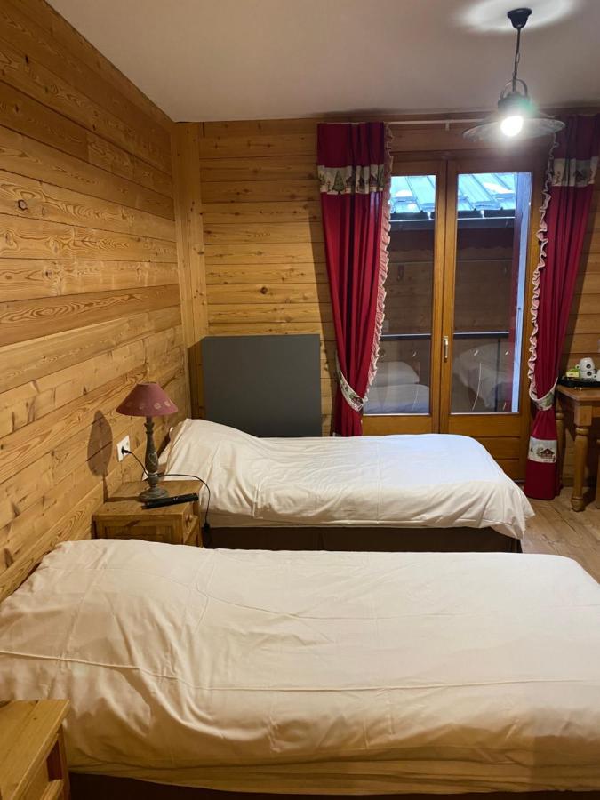 Le Schuss Hotel Châtel Kültér fotó