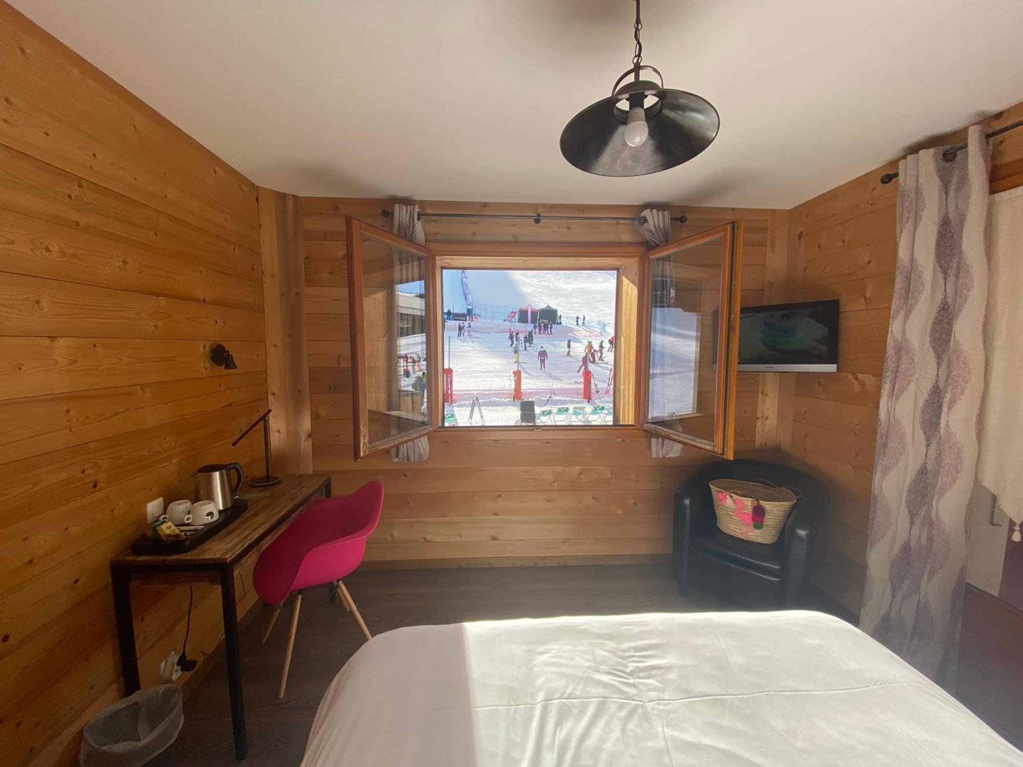 Le Schuss Hotel Châtel Kültér fotó