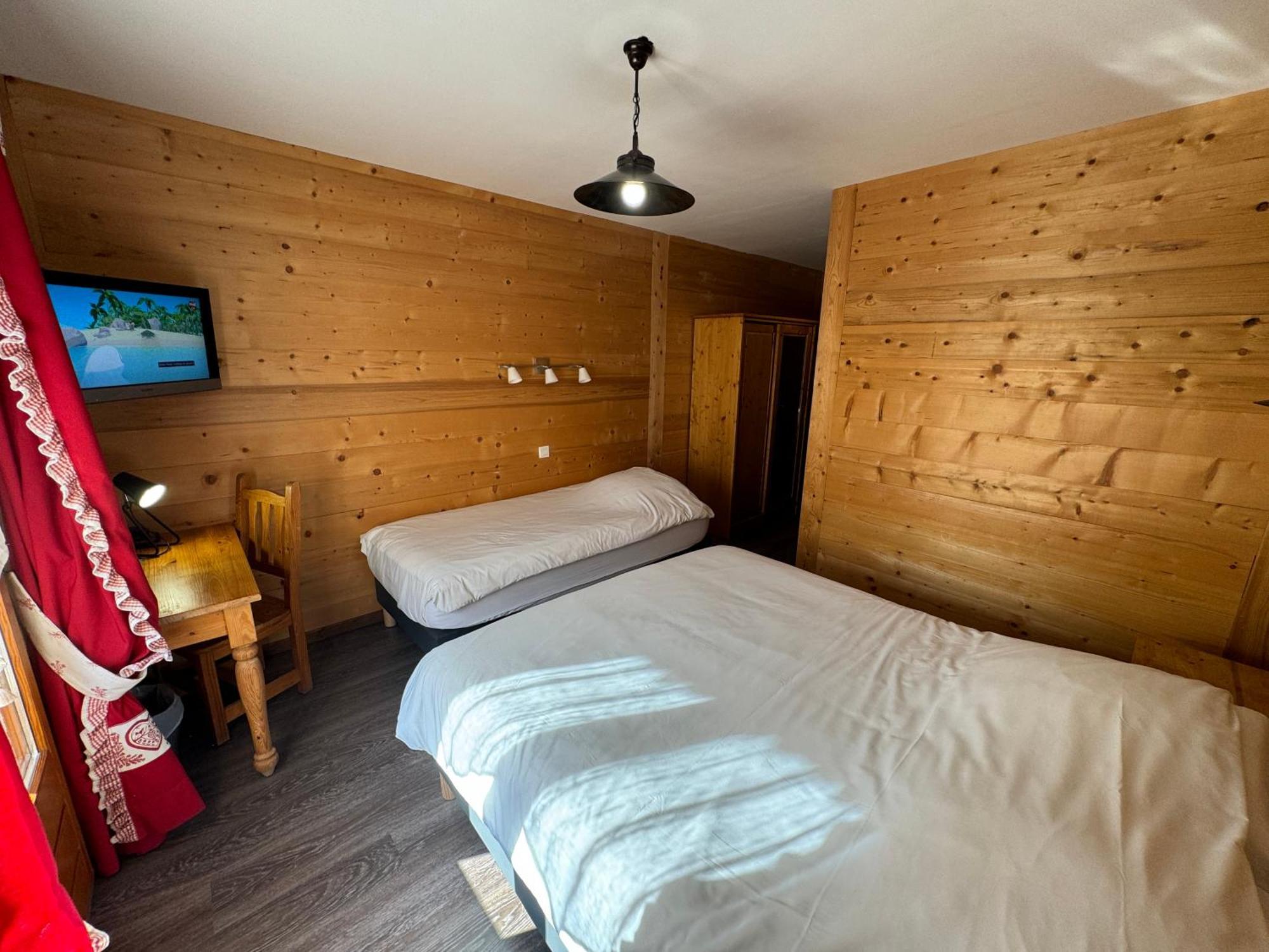 Le Schuss Hotel Châtel Kültér fotó